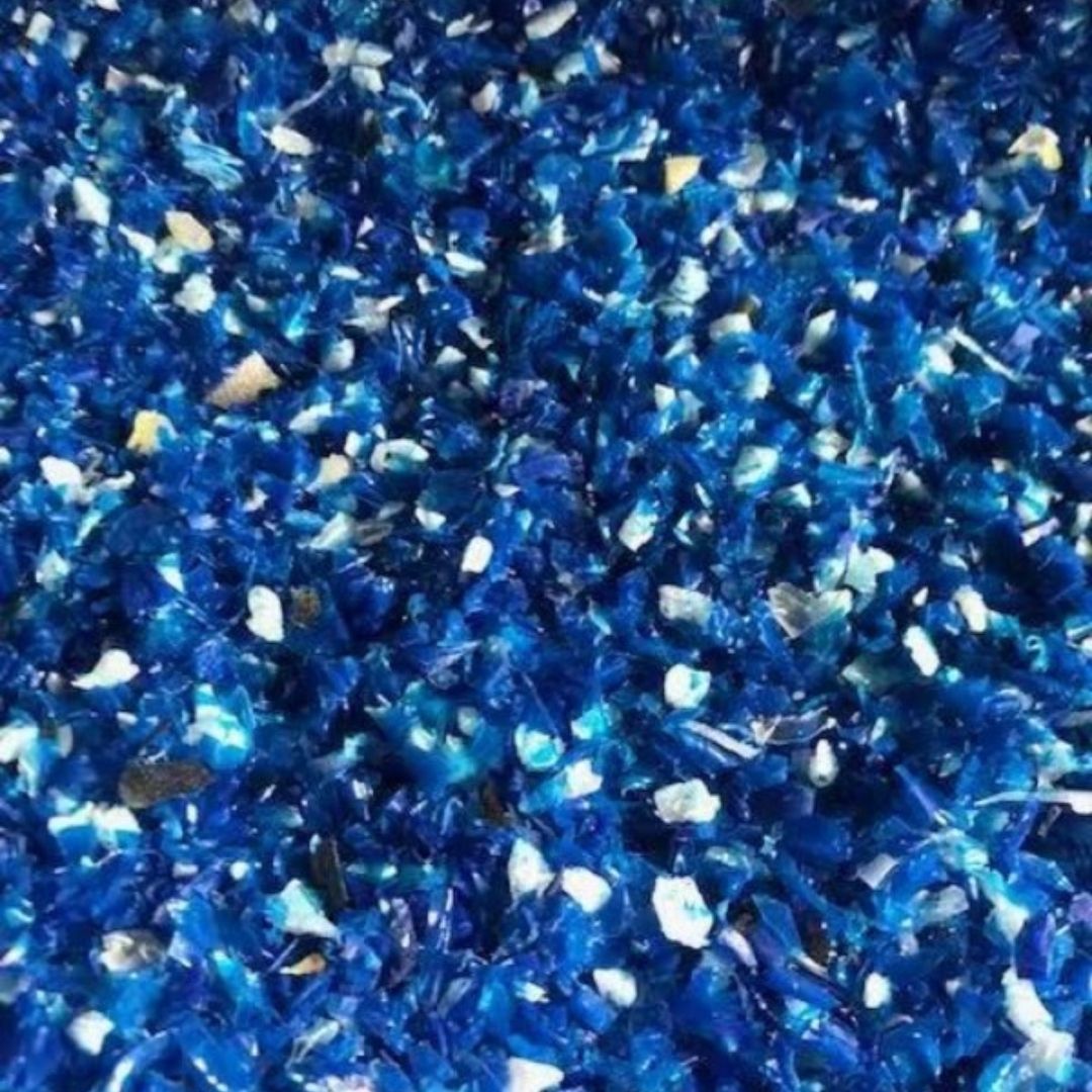 HDPE BLUE DRUM GRINDING